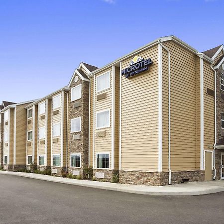 Microtel Inn & Suites By Wyndham Cambridge Exterior photo